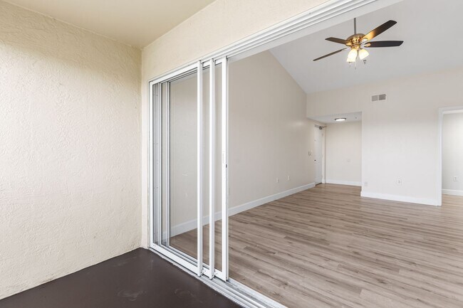 Building Photo - ** FAIRWAY PRESERVE ** 1 BED / 1 BATH CONDO - PET OK! - LAKE VIEW - NORTH NAPLES - ANNUAL RENTAL