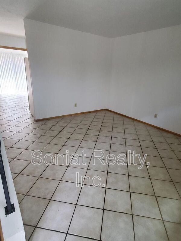 Building Photo - 3025 16th St