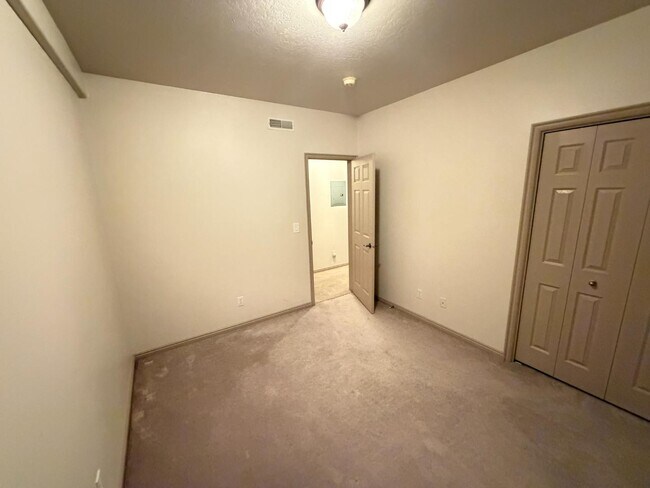 Building Photo - 1255 Wolf Hollow Ln