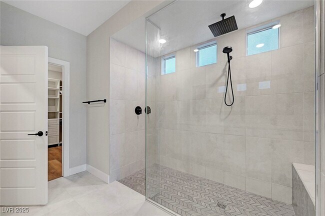 Building Photo - 5477 Vespertine Moon Ave