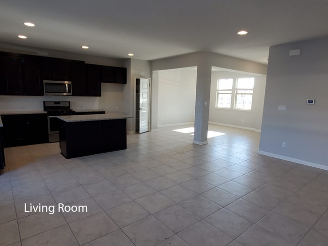 Building Photo - 2412 Pecan Island Dr
