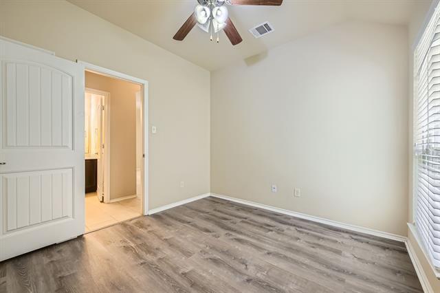 Building Photo - 9916 Pronghorn Rd