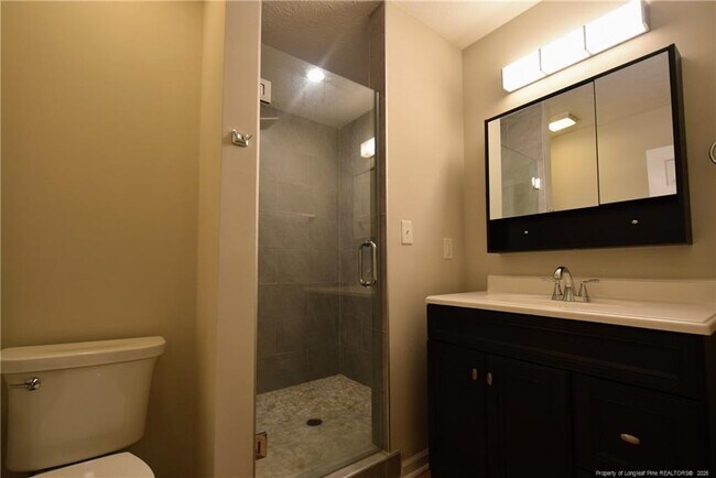 Building Photo - 4408 Chesterbrook Dr