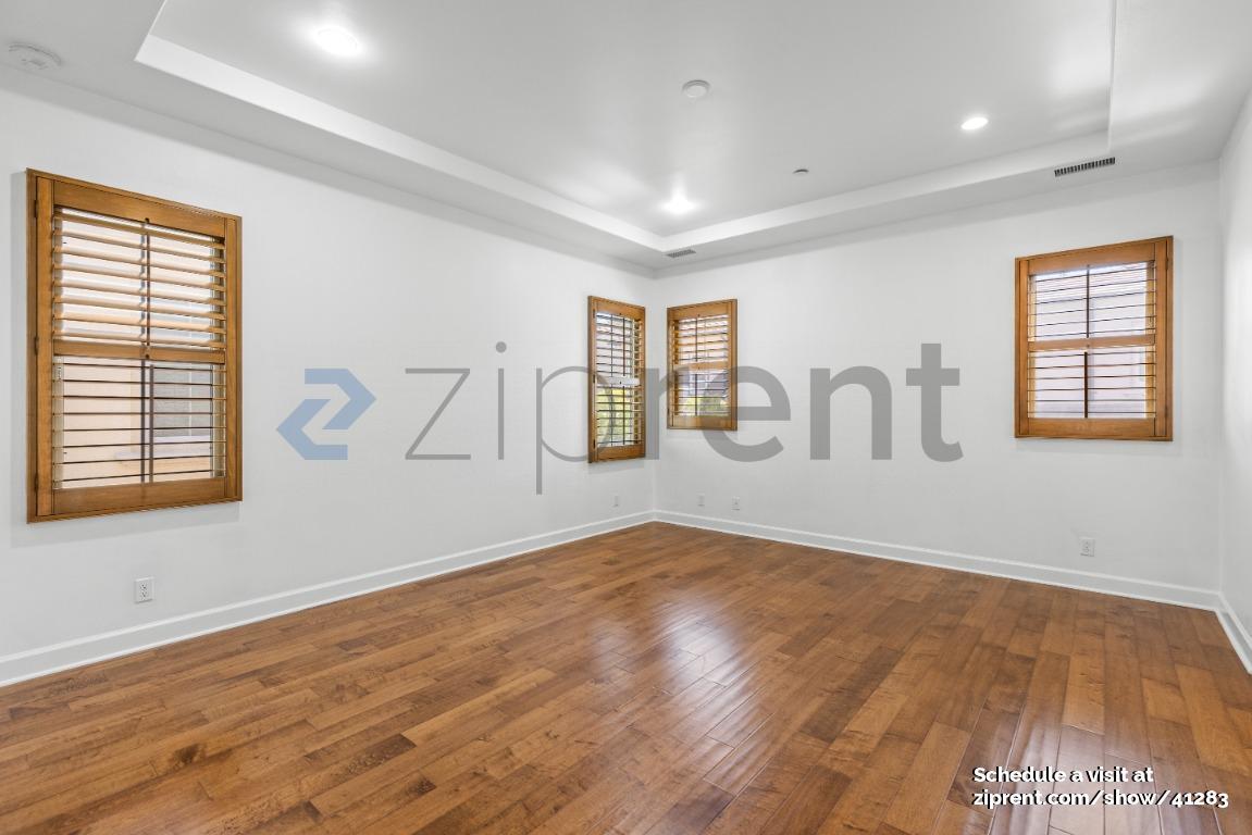 Building Photo - 114 Fairhaven