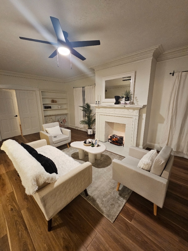 Primary Photo - 2472 Overlook Rd