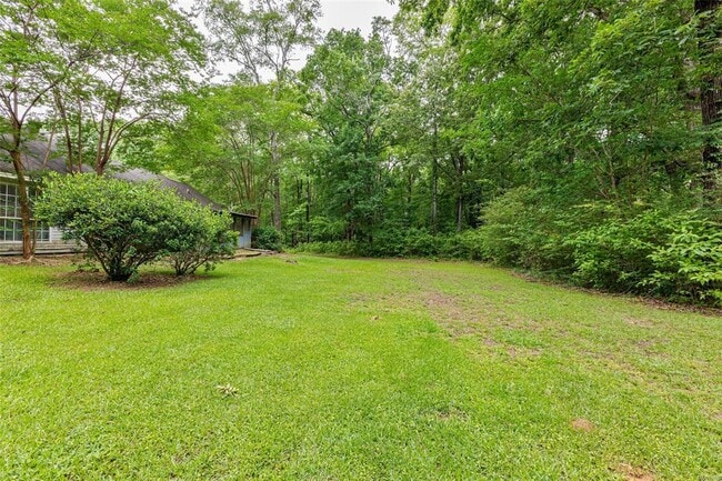 Building Photo - 105 Foxwood Ct