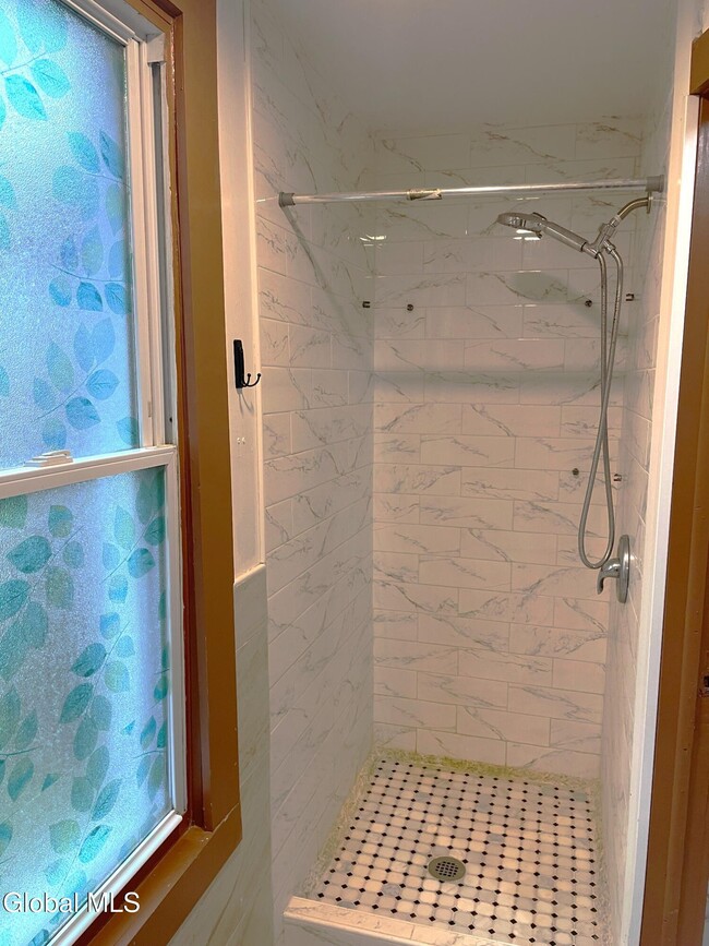 Building Photo - 6209 Schoharie Turnpike