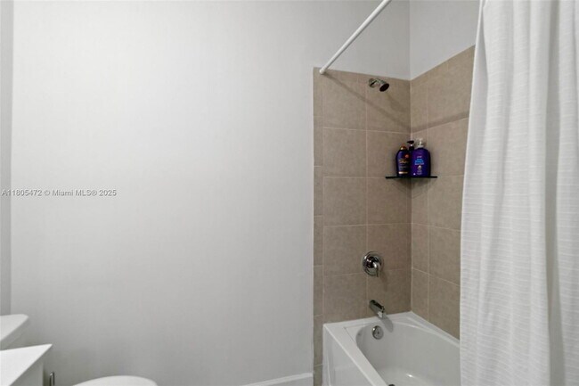 Building Photo - 541 NW 204th St