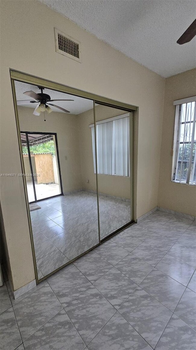 Building Photo - 2340 SW 11th St