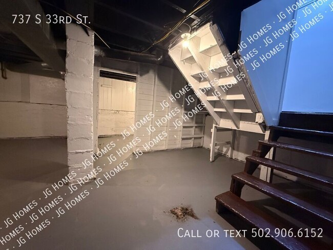 Building Photo - 737 S 33rd St