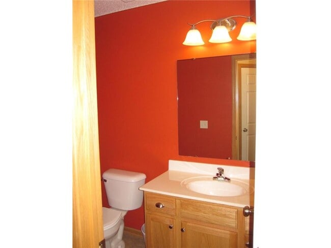 Building Photo - 3553 Sterling Heights Dr