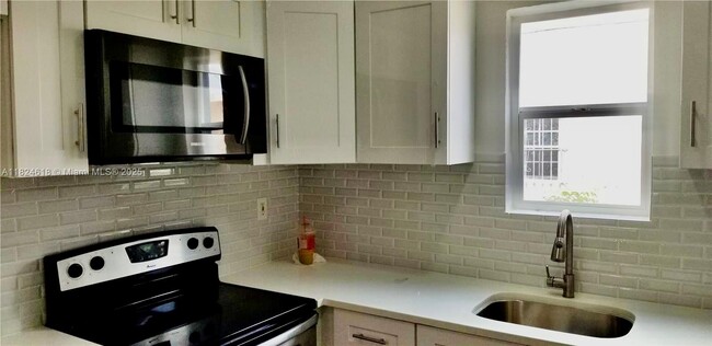 Building Photo - 1770 NW 51st Terrace