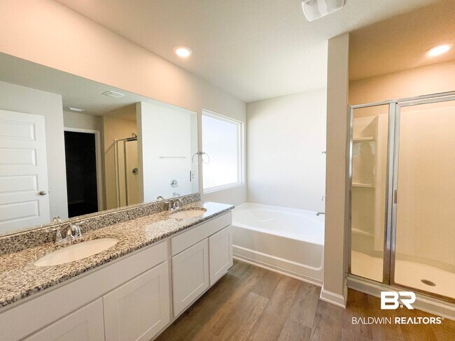 Building Photo - 10252 Ruffian Route
