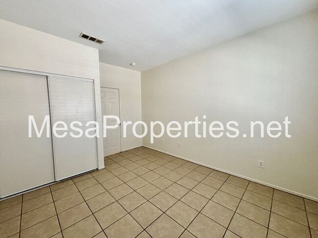 Building Photo - 13593 Hemingway Dr