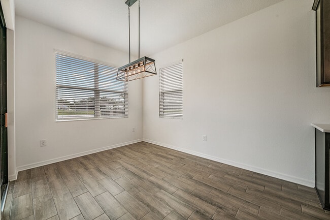 Building Photo - 11817 Moonsail Dr