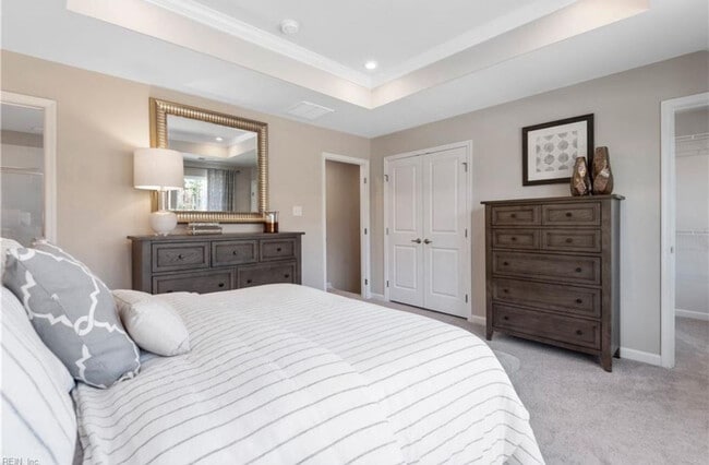 Building Photo - 135 Stegg St