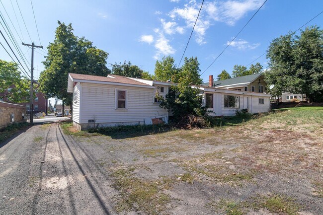 Building Photo - Norwood Apartments