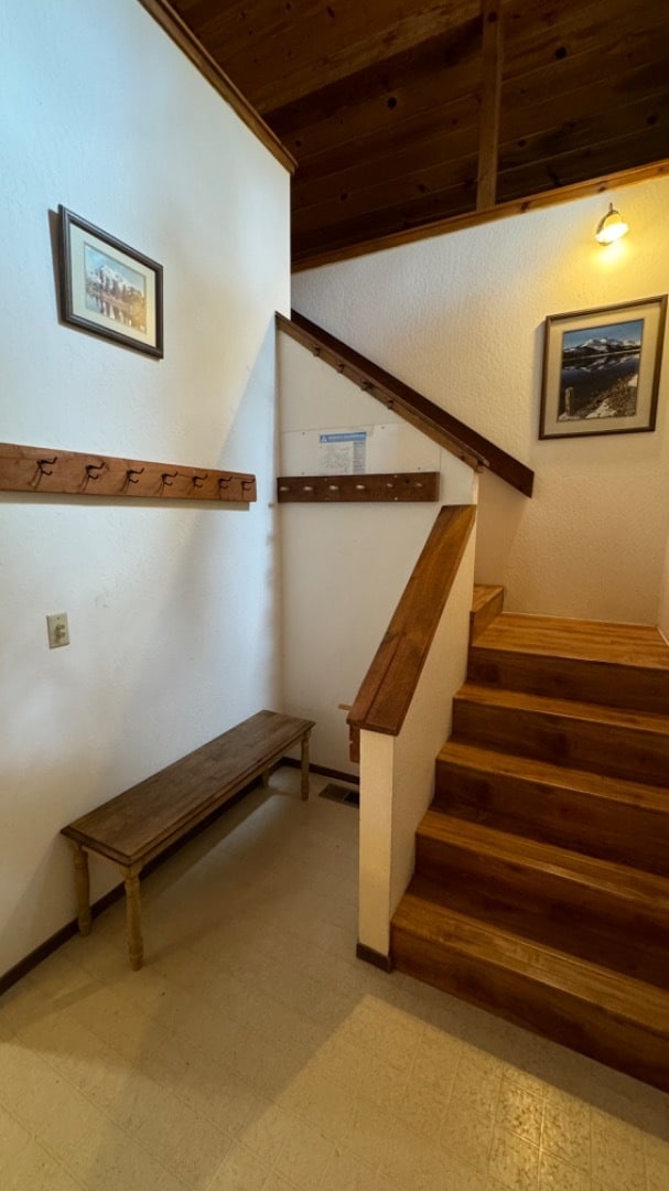 Building Photo - 14107 St Croix Way