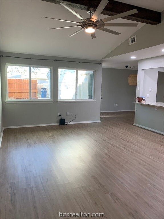 Building Photo - 2501 Longmire Dr