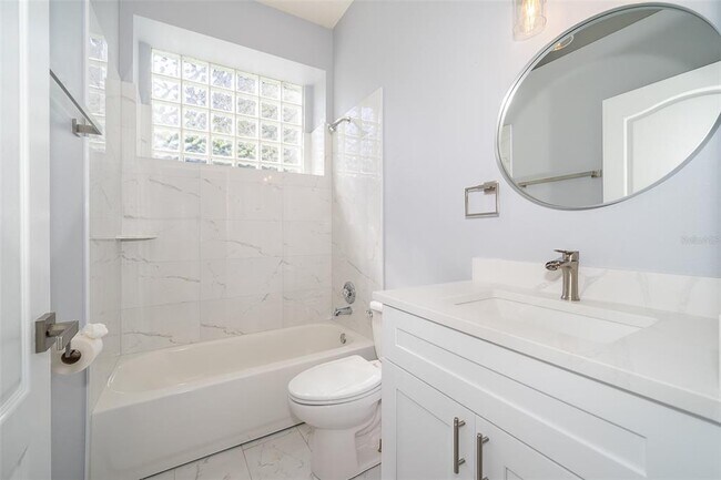 Building Photo - 8119 Lake Crowell Cir