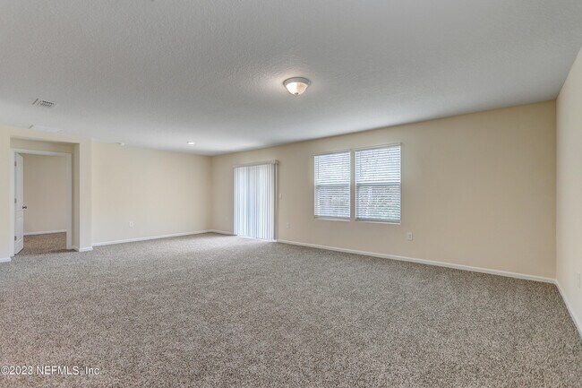 Building Photo - 3307 Lawton Pl