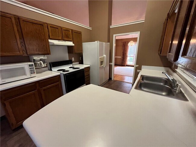 Building Photo - 4110 Sugar Mill Dr