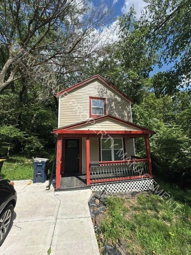 Primary Photo - Fully Remodeled Home in KC