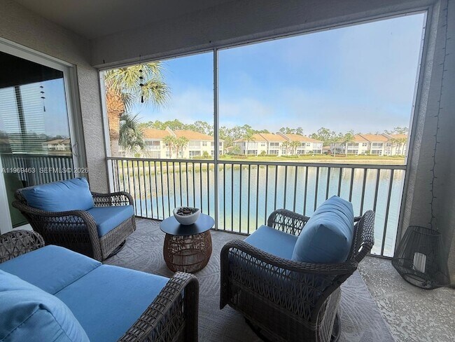 Building Photo - 6295 Wilshire Pines Cir