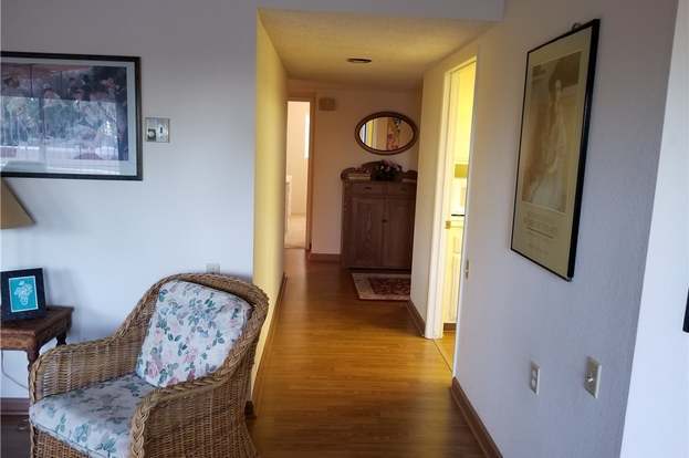 Building Photo - 3033 Via Vista