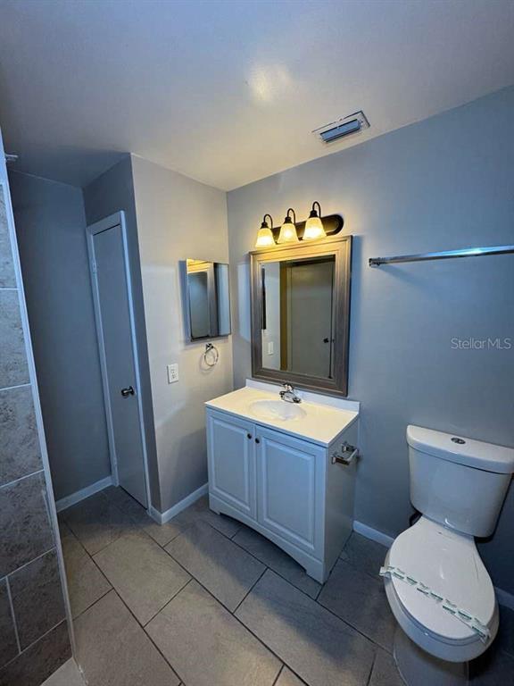 Building Photo - 2050 Oleander Blvd