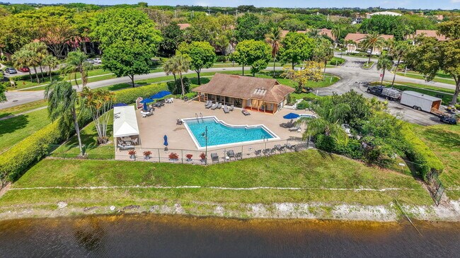 Building Photo - 10173 Mangrove Dr
