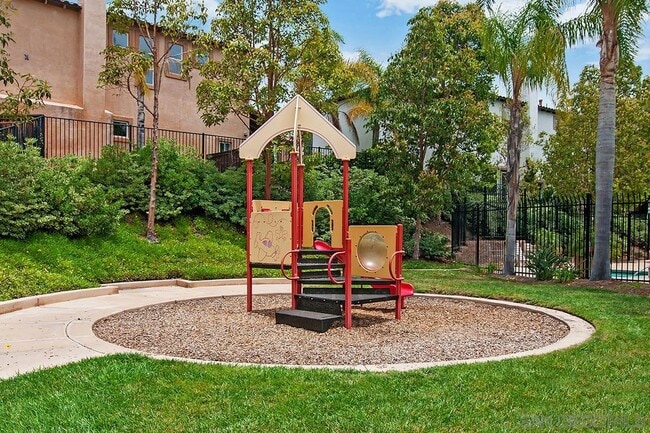 Building Photo - 11365 E San Raphael