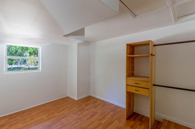Building Photo - 13529 E Citrus Dr
