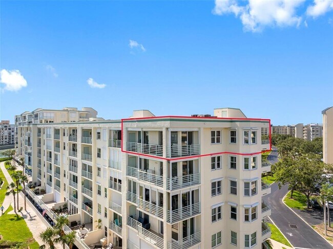 Building Photo - 7979 Sailboat Key Blvd S