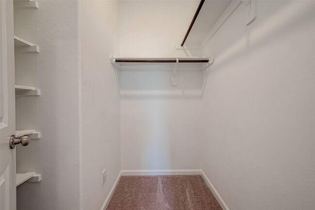 Building Photo - 5010 Slate Prt Ct