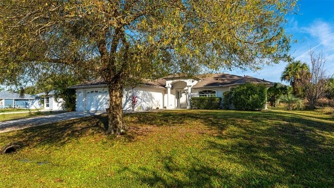 Building Photo - 7146 Sablon Rd