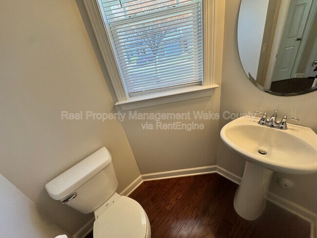 Building Photo - 3501 Provost St