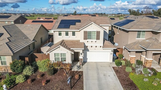 Building Photo - Two-Story Home w/ Solar Power