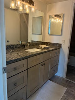 Building Photo - 4657 Fountains Dr S