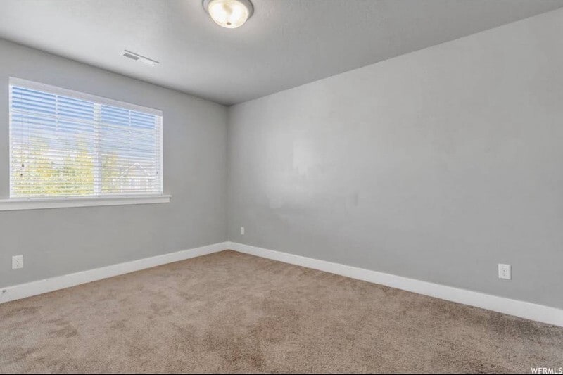 Building Photo - 2051 W Fairway Ln