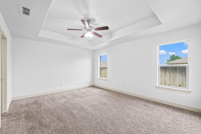 Building Photo - 9806 Avenue V