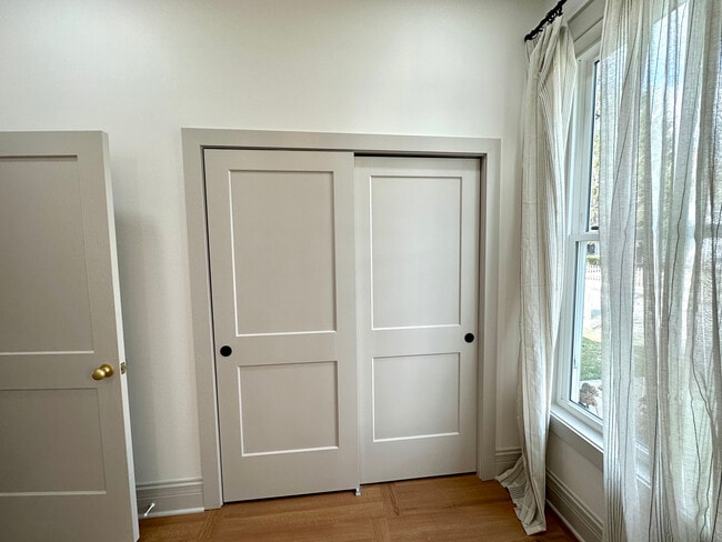 Closet 3 - 603 E Morris St