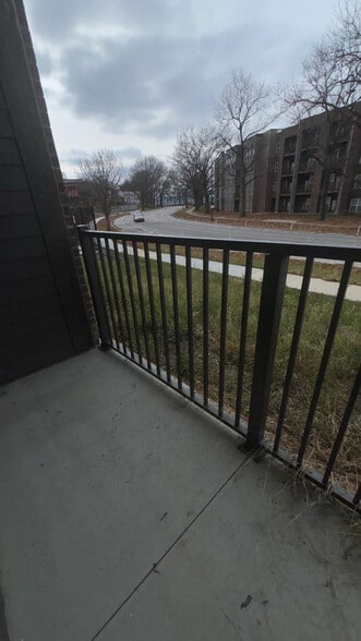 Building Photo - 1001 Marshall Ave