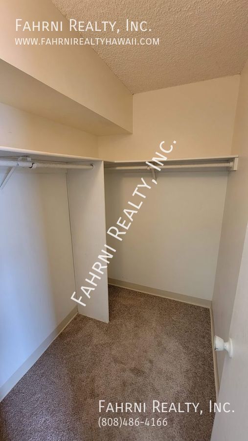 Building Photo - 98-1038 Moanalua 1404-