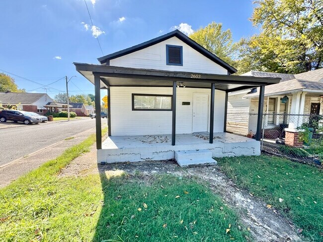 Primary Photo - 2603 Carnes Ave