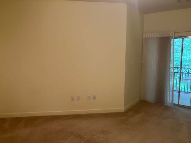 Building Photo - 3 BR / 2 BA at the Preserve