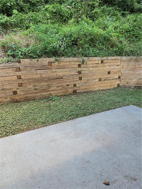 Building Photo - 31 Corinth Rd