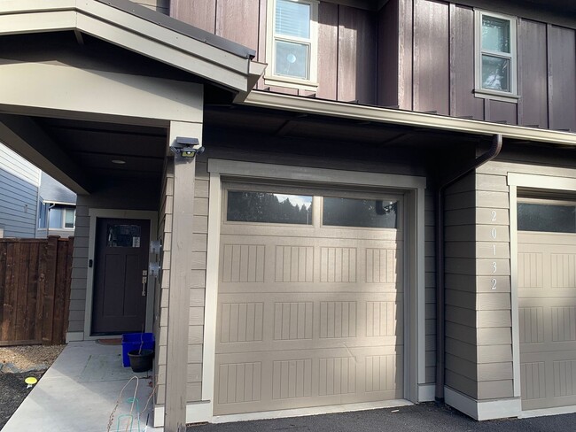 Building Photo - 20132 Reed Ln