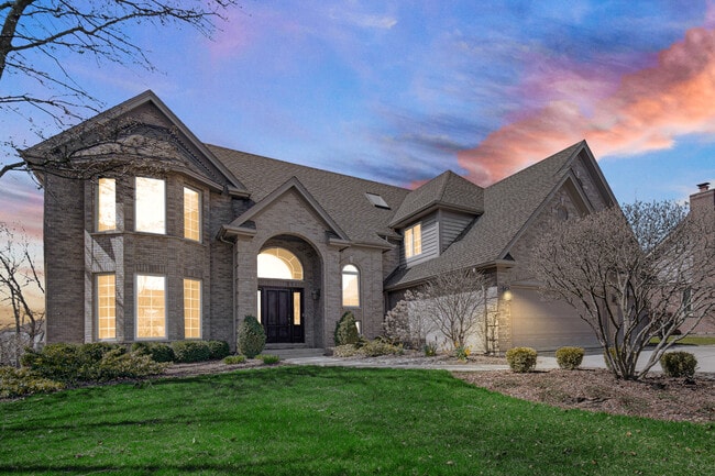 Building Photo - 15538 Royal Glen Ct