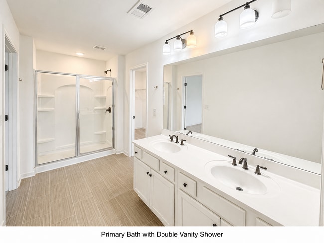 Building Photo - End Unit Townhome in Brookview Subdivsion in North Forsyth